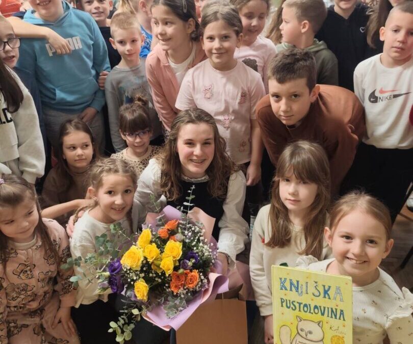 KNJIŽEVNI SUSRET – NAŠI UZORI U ULOZI  IZGRADNJE ČITALAČKE PISMENOSTI I ODAŠILJANJU VAŽNE PORUKE